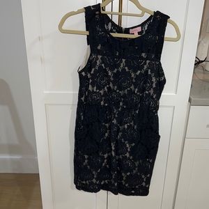 Hearts lace dress with pockets good condition. Size medium